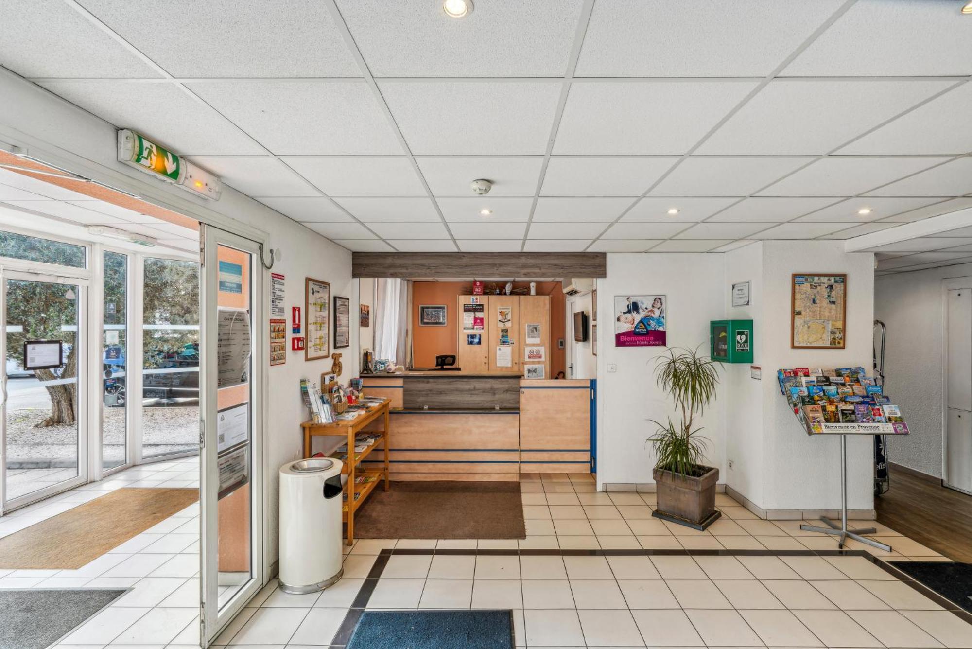 Hotel Akena Chateaurenard - Parc Des Expositions Avignon 외부 사진