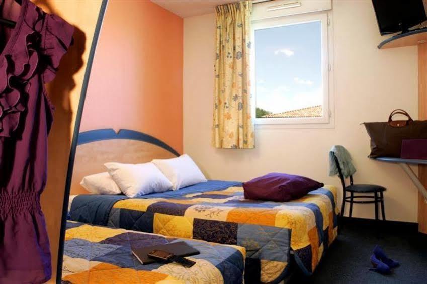 Hotel Akena Chateaurenard - Parc Des Expositions Avignon 외부 사진